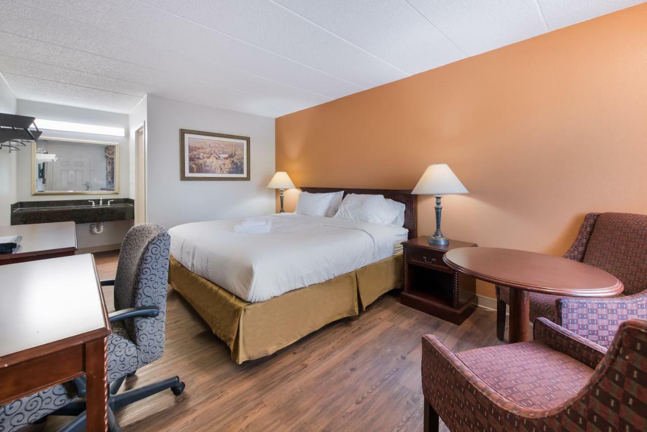 Americas Best Value Inn Columbus Exterior foto